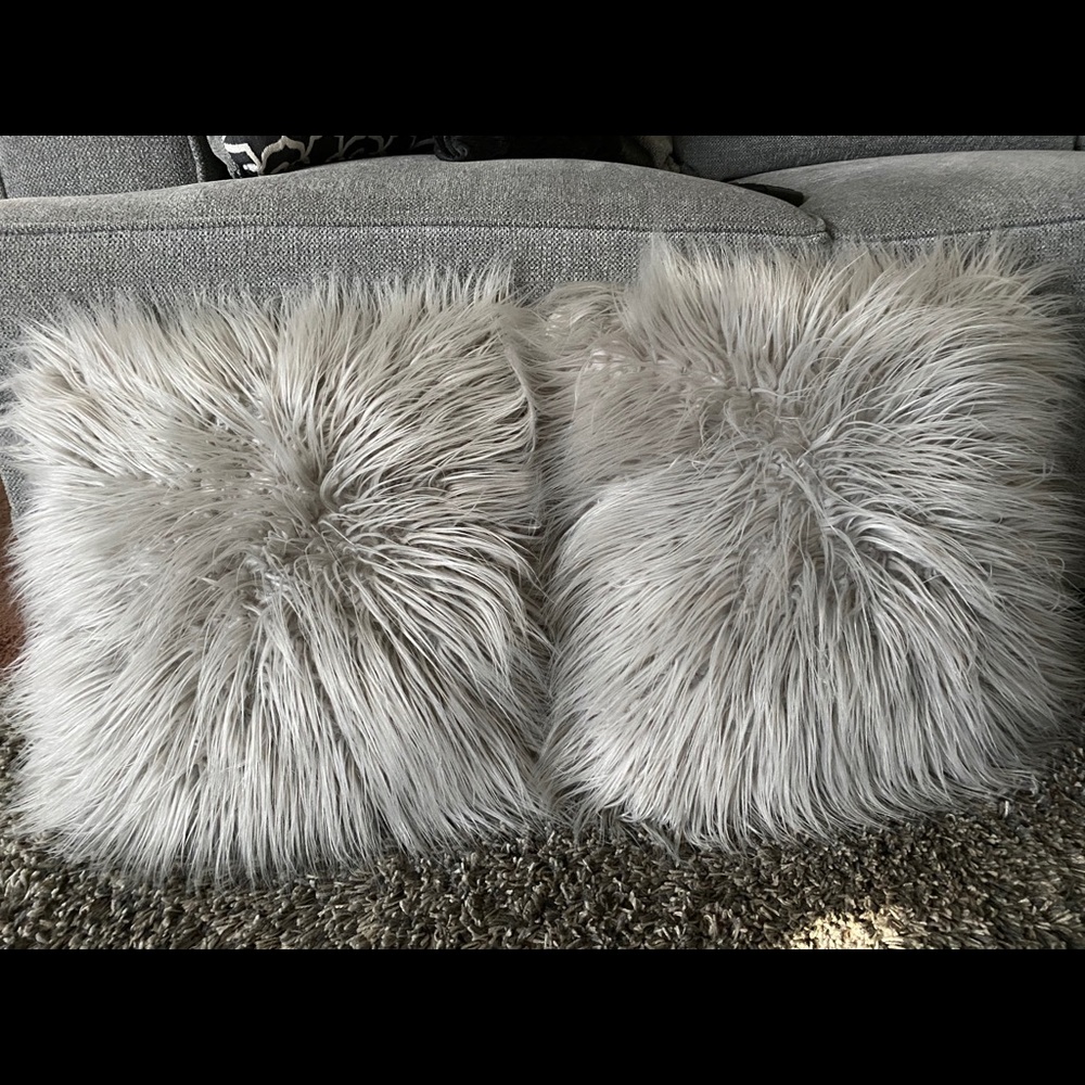 Faux fur decorative pillows